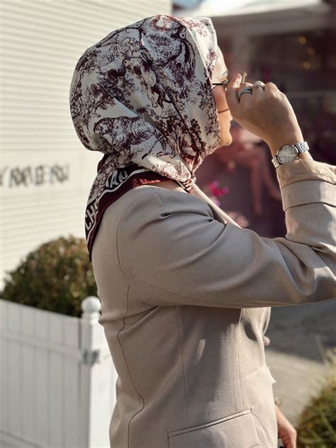 dior eşarp
